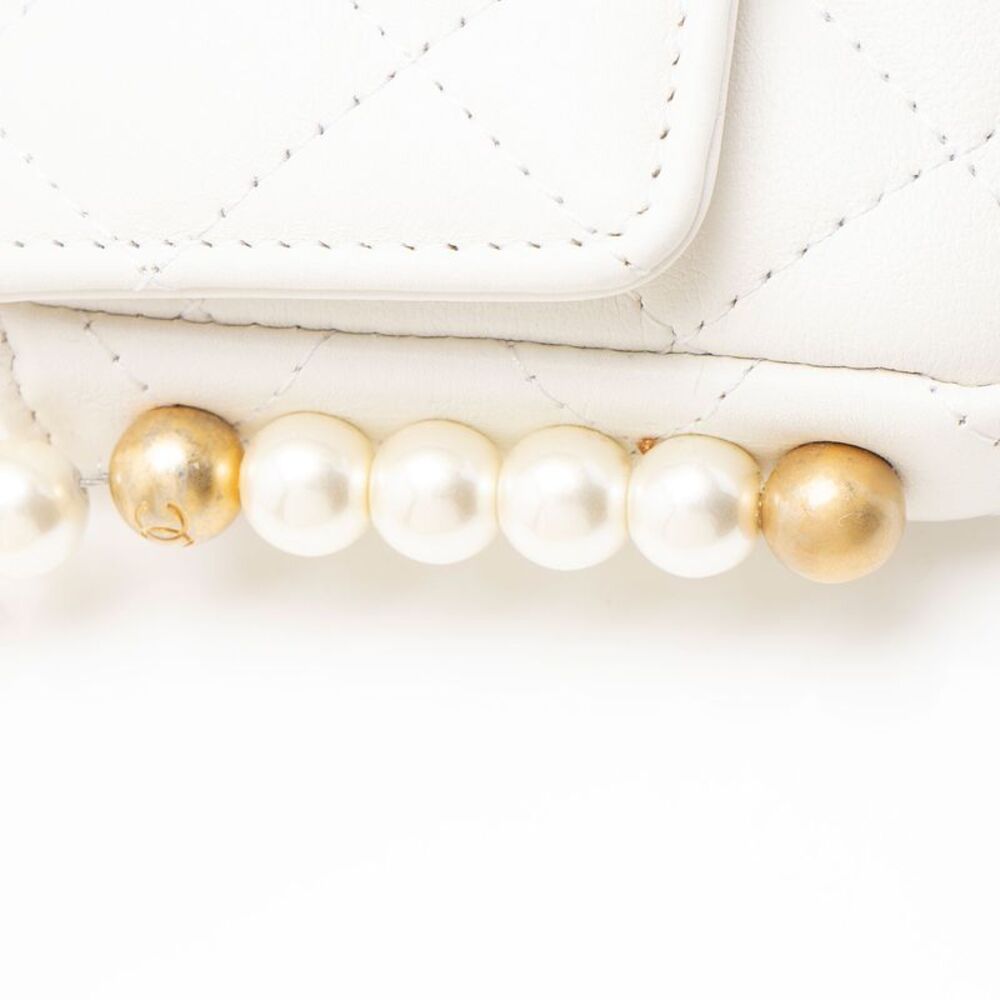Chanel Lambskin About Pearls Chain Mini Bag - Picture 11 of 12